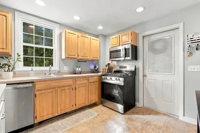 1001 Adams Street #1 1