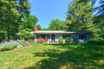 72 Peters Way 1