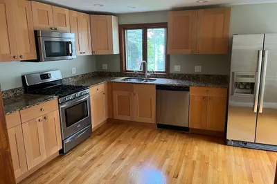 29 Bradford Ave #1
