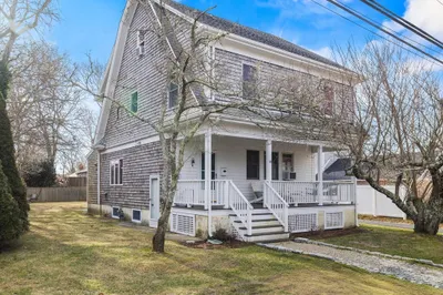 169 Gosnold St