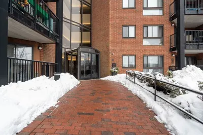 60 Rantoul Street #114N 1