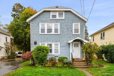 45 Sohier Rd #2