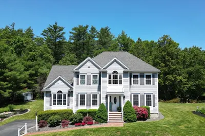 8 Harrison Cir 1
