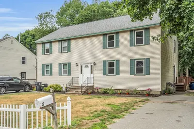 5 Oxford Ave #5 1