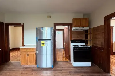 61 Kent St #2 1