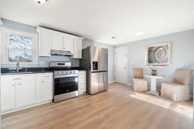 12 Parker Drive 1
