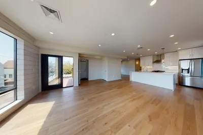 41 Gladstone St #2 1