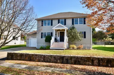 134 Nellie Rd 1