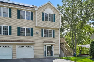 28 Riverview Blvd #28 1