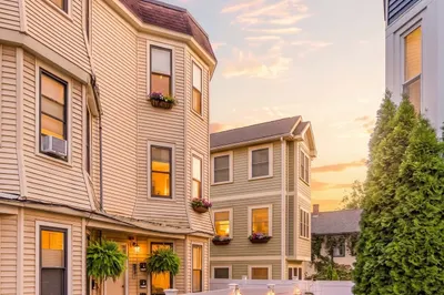 20 Atwood Square #5 1