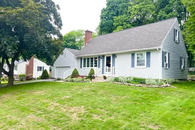 78 Elmar Dr 1