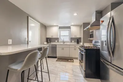 55 Baldwin Ave #2