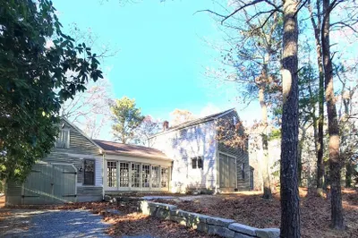 24 Sanderson Dr #24 1