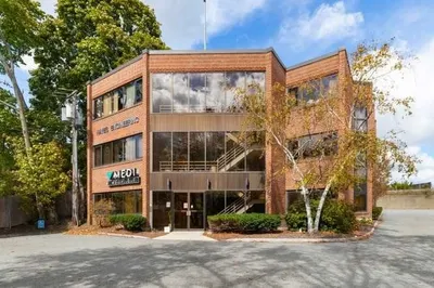 603-605 Salem Street 1