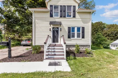 36 Central St 1