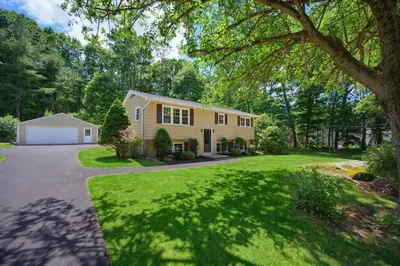 385 River Rd