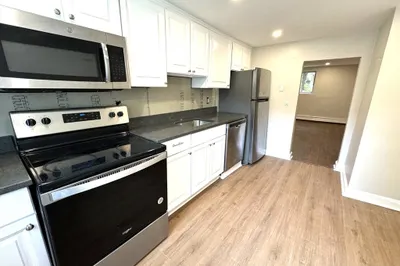 68 Bryon Rd #2
