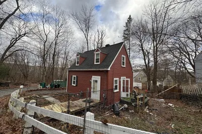 79 Appleton Cir