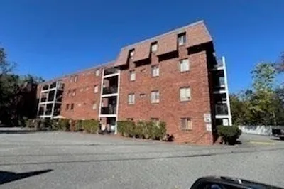 5 Washington St #B9