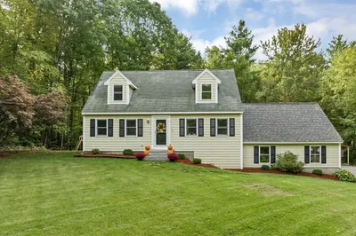 15 Mountain Rd