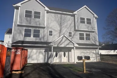 7 Newburg St #7 1