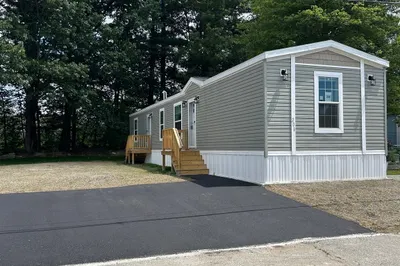 206 Shoreline Drive 1