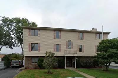 34 Bristow St #1 1