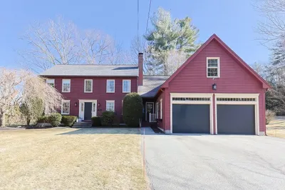 105 Oxford Dr 1