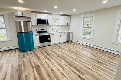 4 Laprice Ct #2