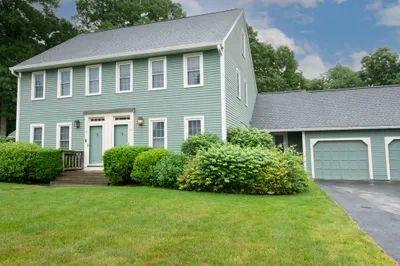 31 Brookdale Cir #31 1