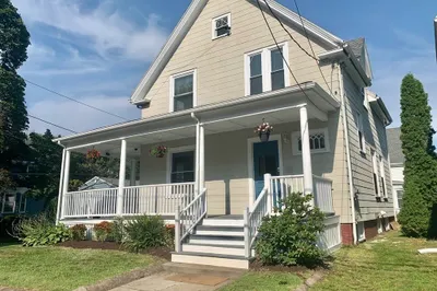 77 Verona St