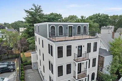 294 Beacon Street #4 1