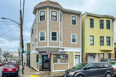 22-24 Shelby St