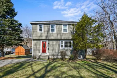 3 Meghann Lane 1