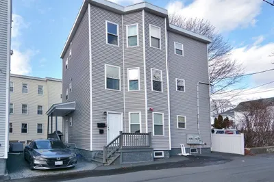 10 Elliot Place #2R