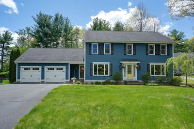 15 Sawmill Dr 1