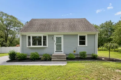 706 Russells Mills Rd