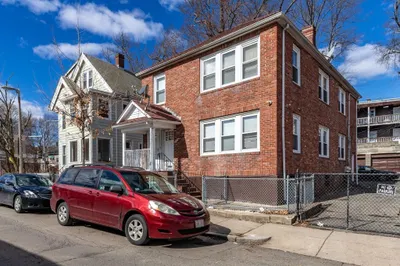 140-142 Westville St 1