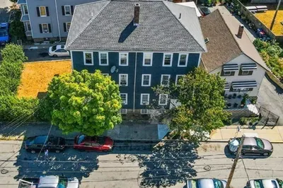 10 Acushnet Ave #1