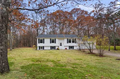 220 Ward Hill Rd 1