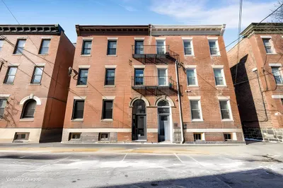 64 Frankfort St #4