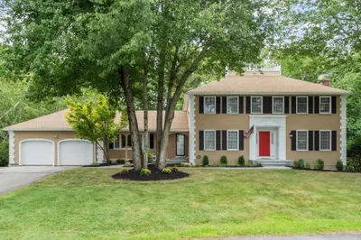 56 Monteiro Way 1