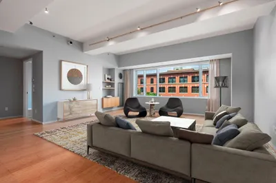141 Dorchester Ave #211