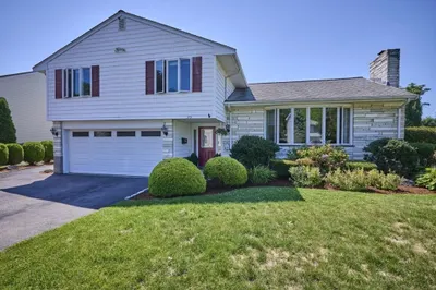 315 Channing Rd 1