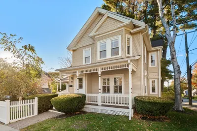 86 Highland Street 1