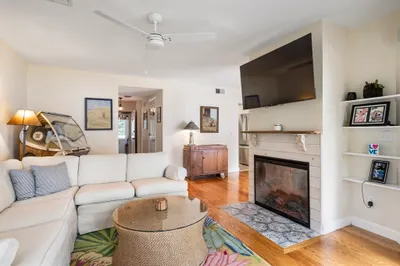 811 Beacon Park Road #30 1