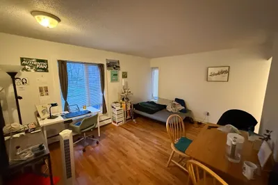 524 Putnam Ave #6