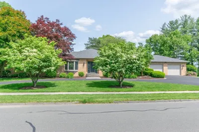 109 Wild Grove Lane 1