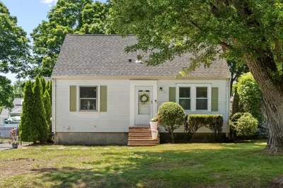 17 Bare Hill Rd 1