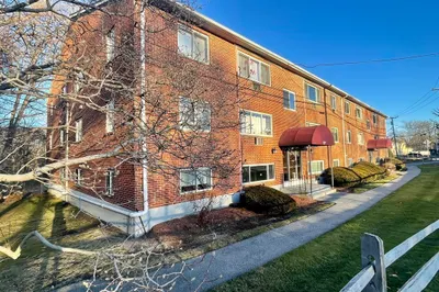 137 Winthrop St #1A 1